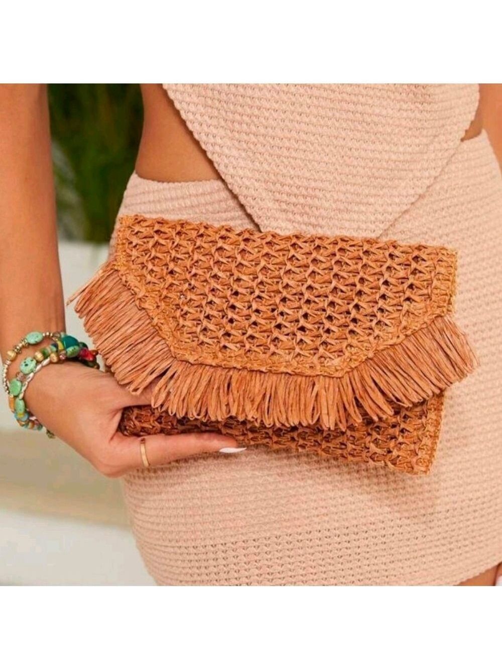Tan Woven Clutch Elegant - Picture 3 of 5